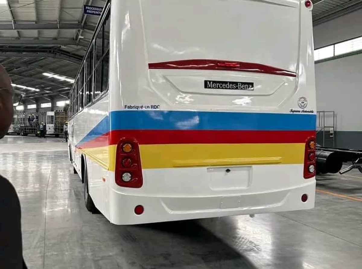 25 bus Mercedes seront désormais montés chaque mois à Kinshasa