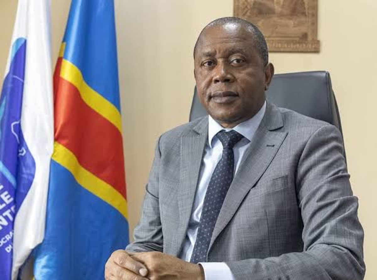 Échanges entre le Président Denis KADIMA KAZADI et la délégation de la CODE