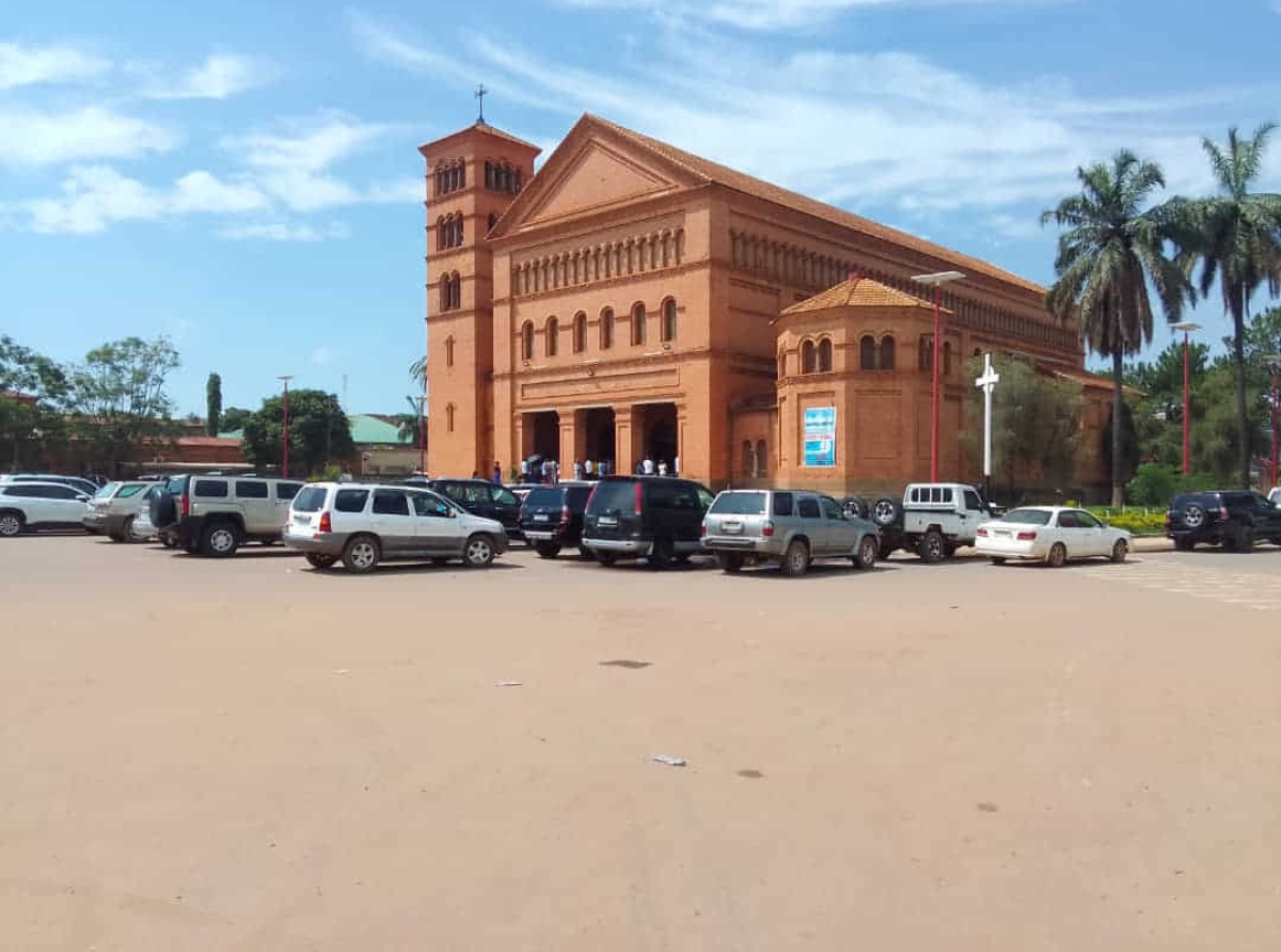 Lubumbashi : sainte colère de l'Eglise Catholique contre le communicateur dénommé &quot;Général Fantôme&quot;