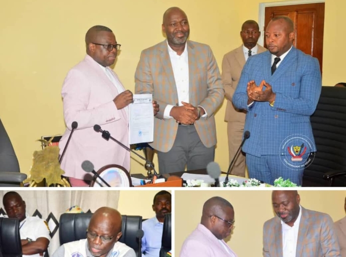Conflit à Bakua-Kenge au Kasaï : les deux parties Demba et Mweka signent un accord de Paix