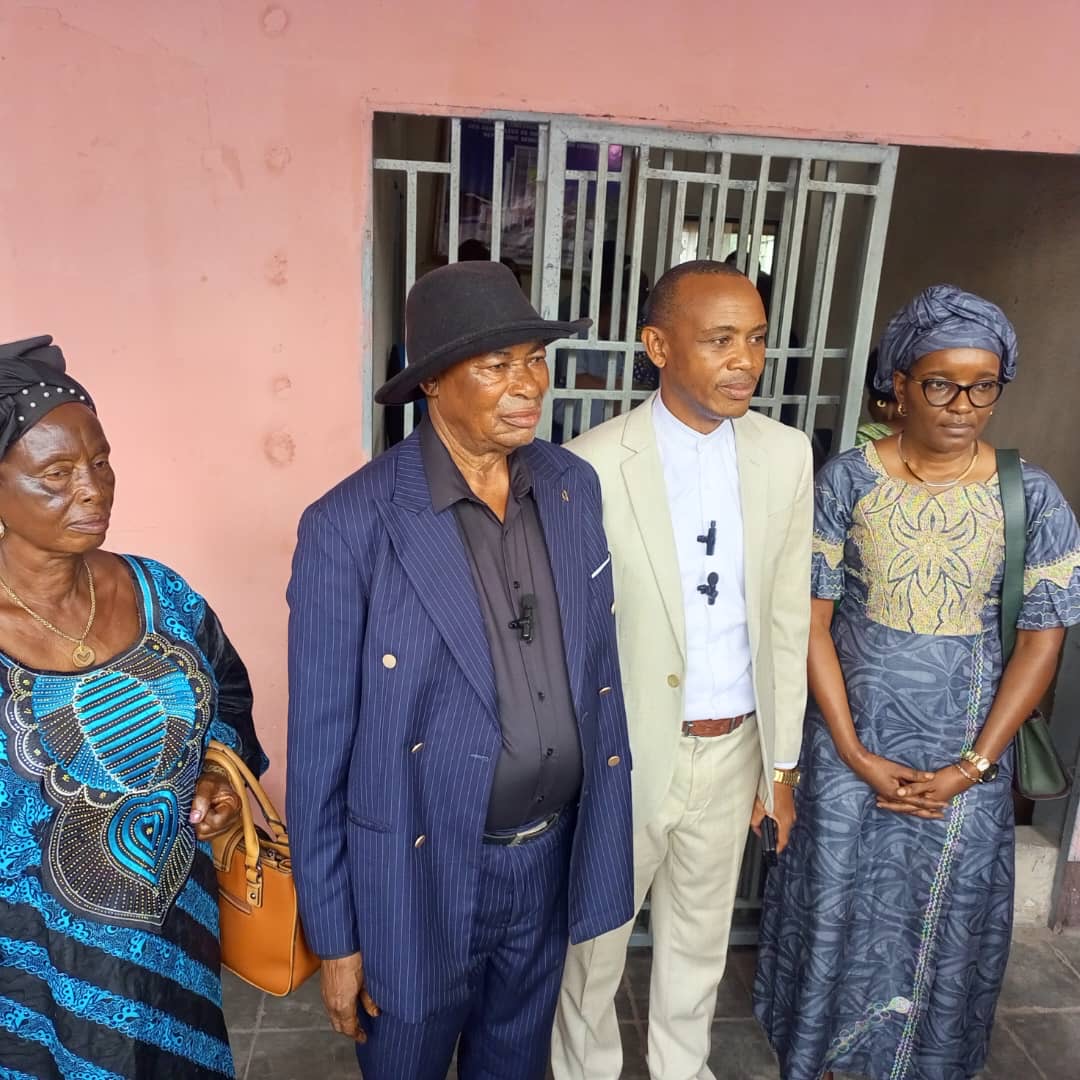 KINSHASA : LA REMISE ET REPRISE À LA 37 ème COMMUNAUTÉ DES ASSEMBLÉES DE DIEU AU CONGO