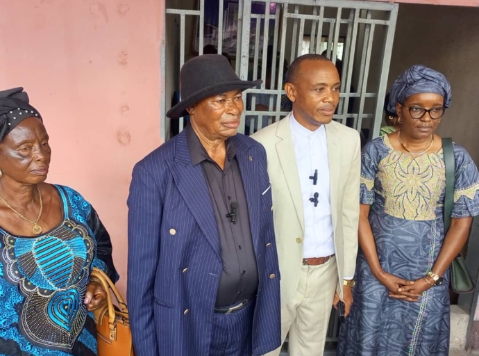 KINSHASA : LA REMISE ET REPRISE À LA 37 ème COMMUNAUTÉ DES ASSEMBLÉES DE DIEU AU CONGO