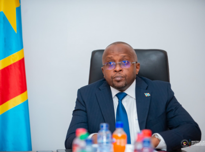 KINSHASA: LE VPM SHABANI ANNONCE LE LANCEMENT DE TRAVAUX ANTI-EROSIFS SUR L'AXE LALU A NGALIEMA