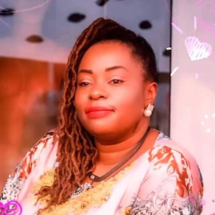 Honte à l'ISAM Kinshasa : la Secrétaire Générale Académique se bagarre avec une subalterne devant les étudiants, la Ministre de l'ESU interpellée
