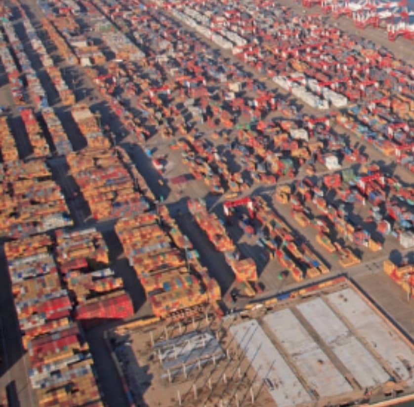 OGEFREM : OUTRE LA VISITE DU PORT INTELLIGENT, LE DG WILLIAM KAZUMBA MAYOMBO A EGALEMENT VISITE LE PORT SEC DE QINGTAO EN CHINE