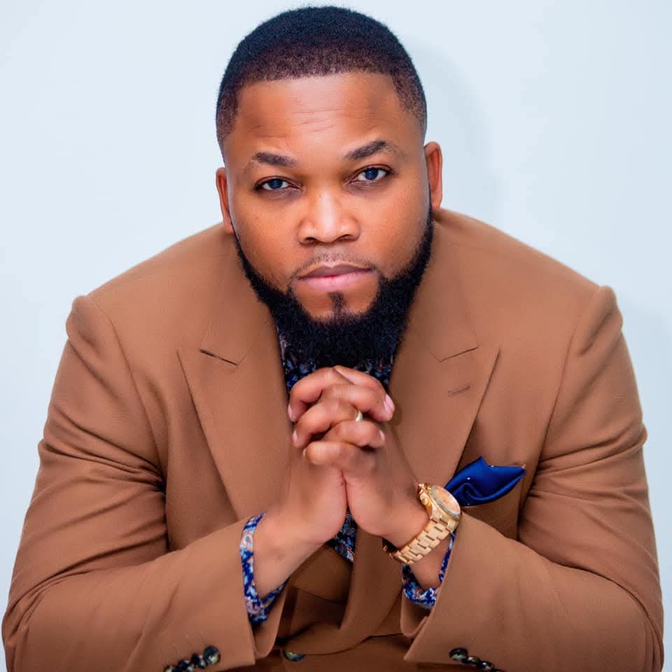 EGLISES DU REVEIL: LE PASTEUR MULEBA DENONCE L'EVANGILE BUSNESS