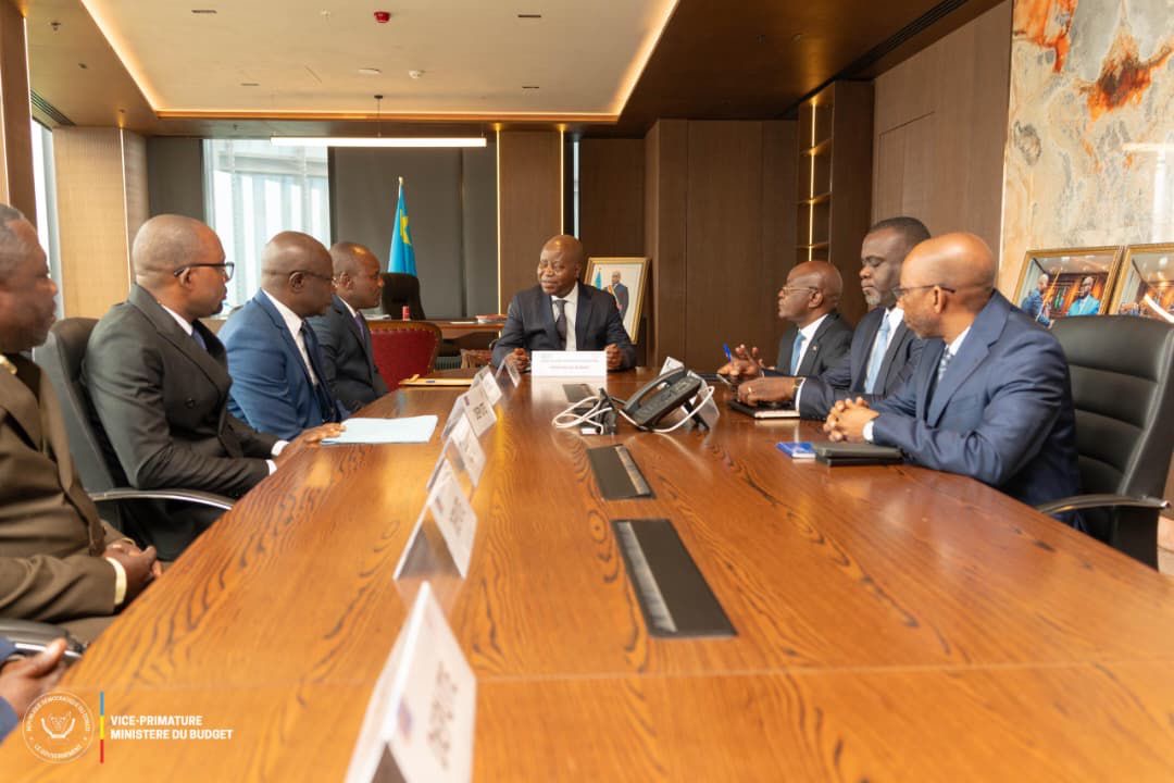 RENFORCEMENT DE LA PAIX SOCIALE : LE VPM ADOLPHE MUZITO SUIT LES CONSIGNES DE JUDITH SUMINWA