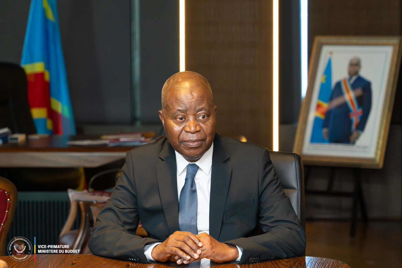 PAIX SOCIALE : LE VPM ADOLPHE MUZITO REÇOIT LES DOLÉANCES DU SYNAMED