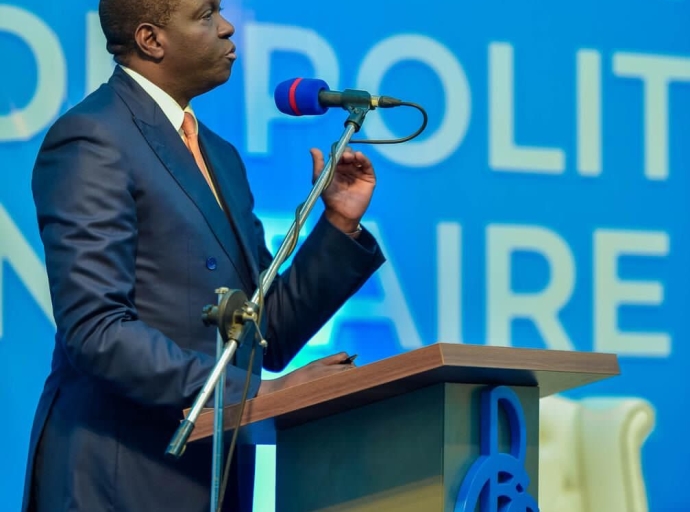 TAUX DE CHANGE : LA BANQUE CENTRALE DU CONGO MET AU POINT LE TAUX OFFICIEL DU JOUR 