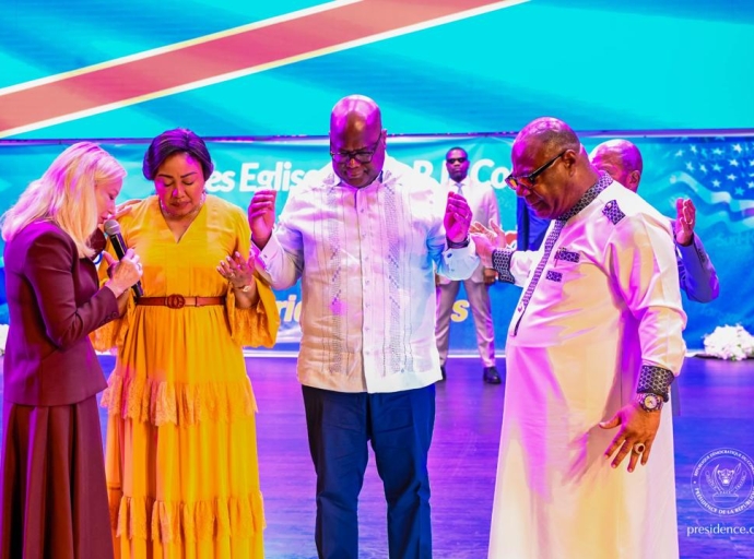 Le président Félix Tshisekedi a participé à la clôture du sommet des prières patriotiques