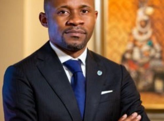 Retrait du M23 à Uvira : Patrick Muyaya dénonce une « manœuvre de diversion » sous pression internationale