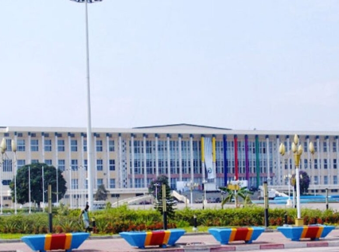 RDC : Le Palais du Peuple désormais interdit aux manifestations