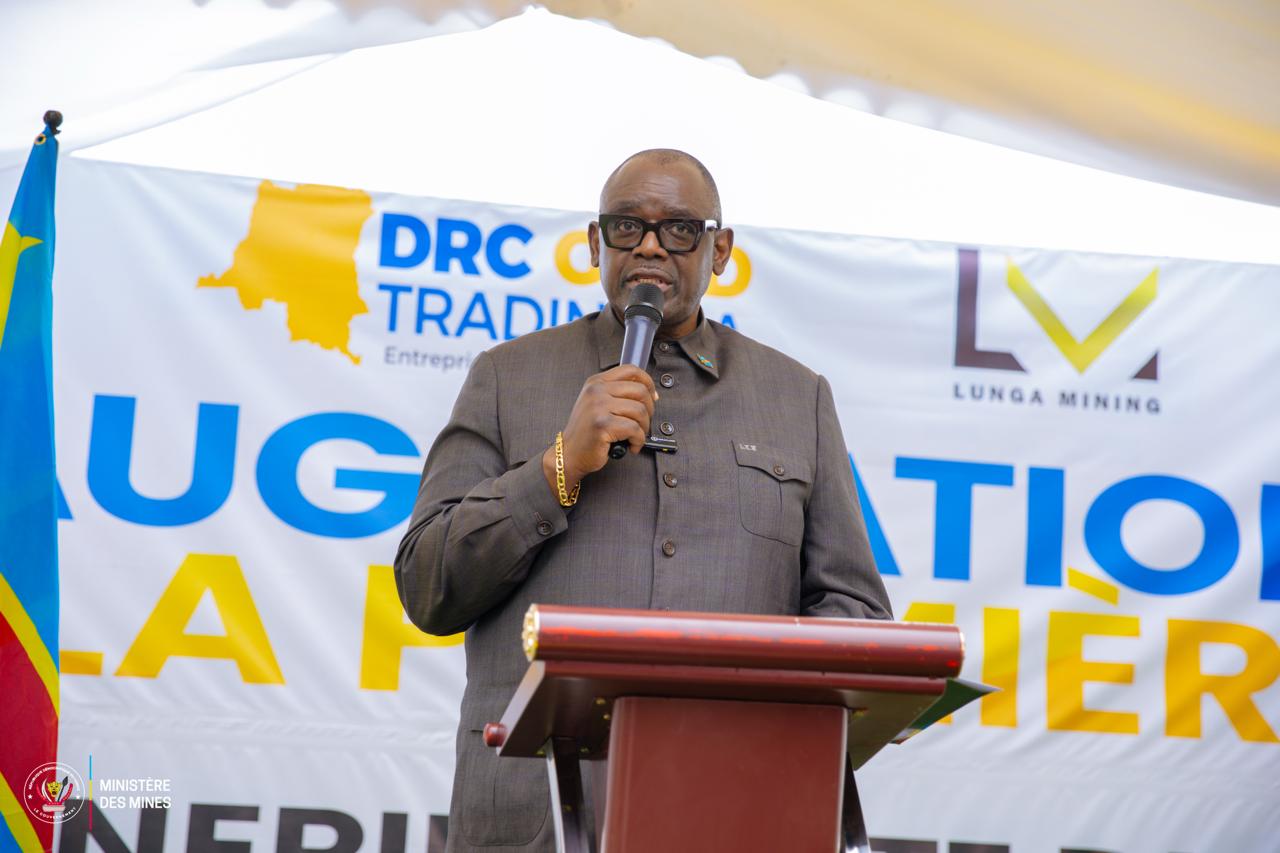 Tanganyika : la RDC lance sa première raffinerie pilote d’or à Kalemie