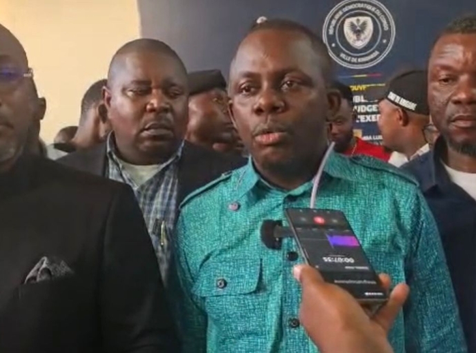 Kinshasa : les chauffeurs lèvent la grève mais restent vigilants