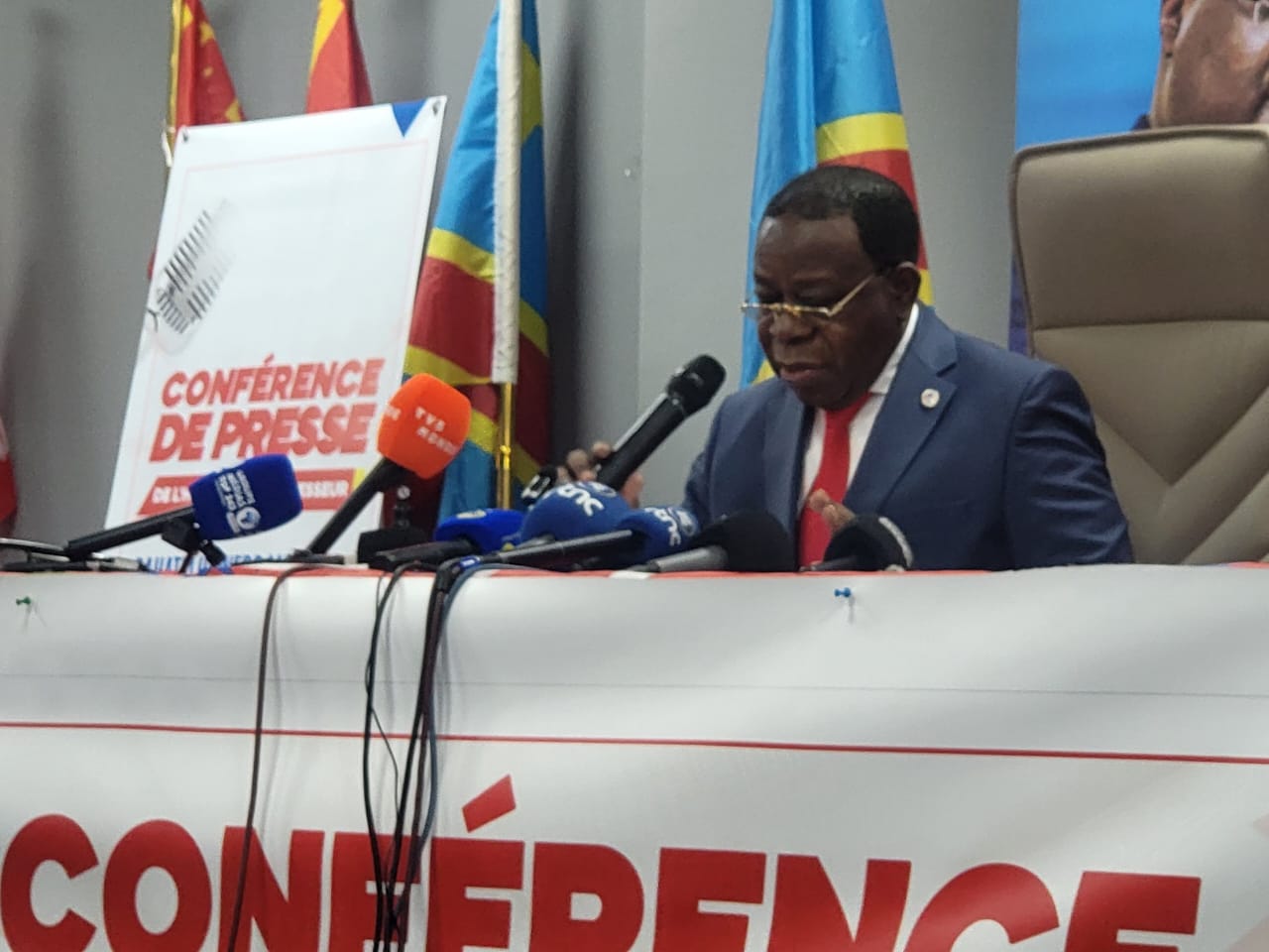 RDC : l’AFDC-A dément une fausse démission de Modeste Bahati Lukwebo