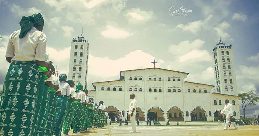 RDC : Félix Tshisekedi élève Nkamba au rang de “Ville Sainte” lors des commémorations kimbanguistes