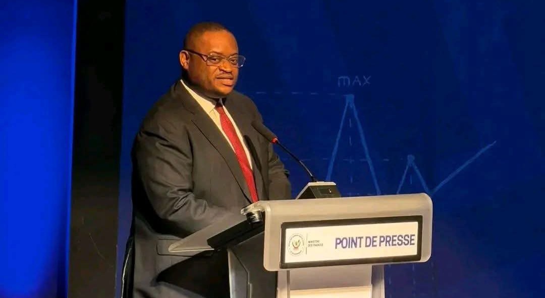 RDC : Doudou Fwamba salue l’Eurobond et promet une gestion rigoureuse et transparente des fonds levés