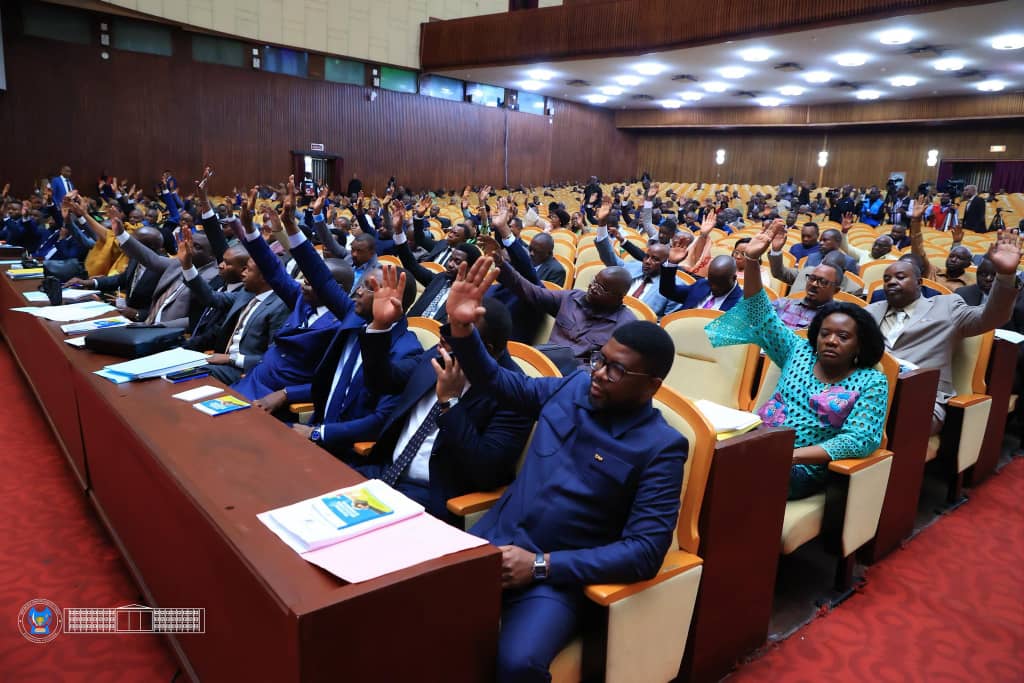 Assemblée nationale: les députés nationaux déclarent recevable les projets de loi sur la tarification des accords RDC-USA et RDC-Rwanda