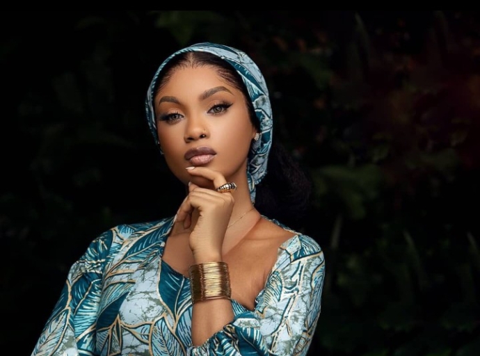 Affaire Rebo Tchulo : entre vol présumé et polémique virale, la chanteuse saisit la justice