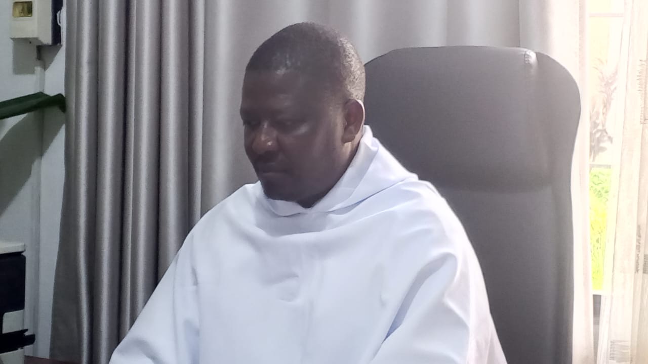 Un an de pontificat de Léon XIV : le Père Olivier Gangola salue un « pape de l’unité et de la paix »