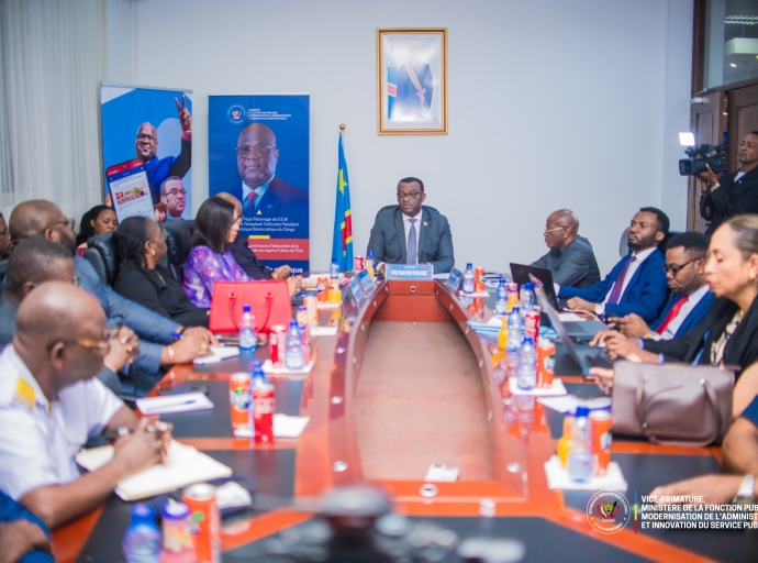 RDC : le gouvernement certifie plus de 549 000 agents publics réguliers